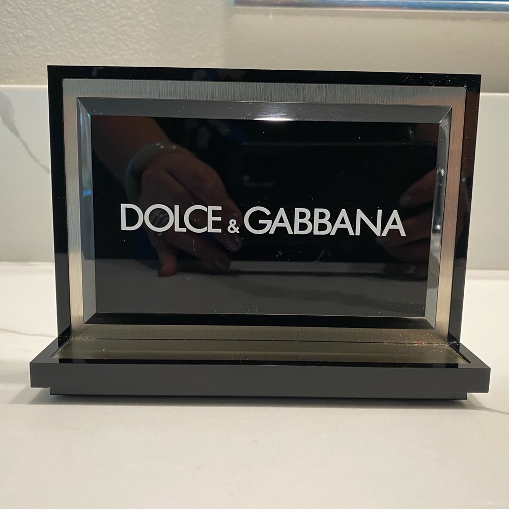 COPY - Dolce and Gabbana Display Unit